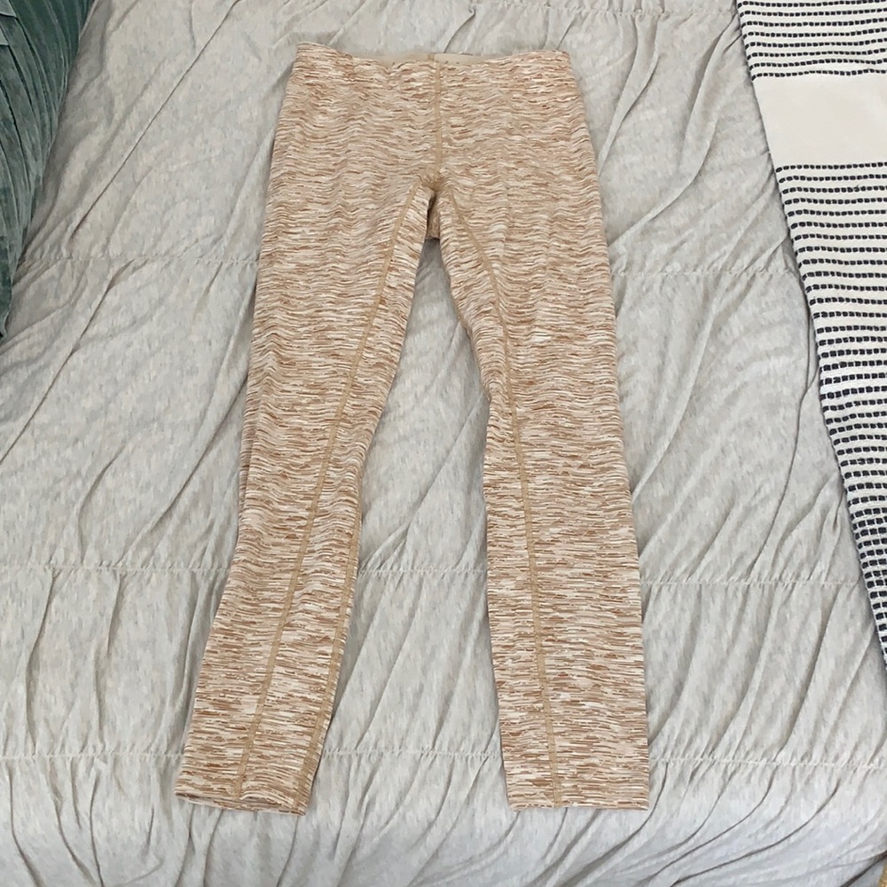 Medium outdoor voices patterned leggings